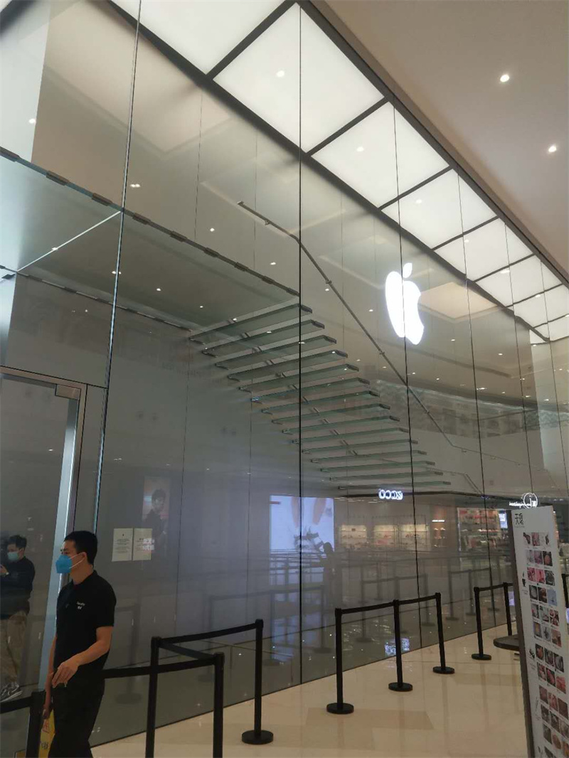 玻璃楼梯